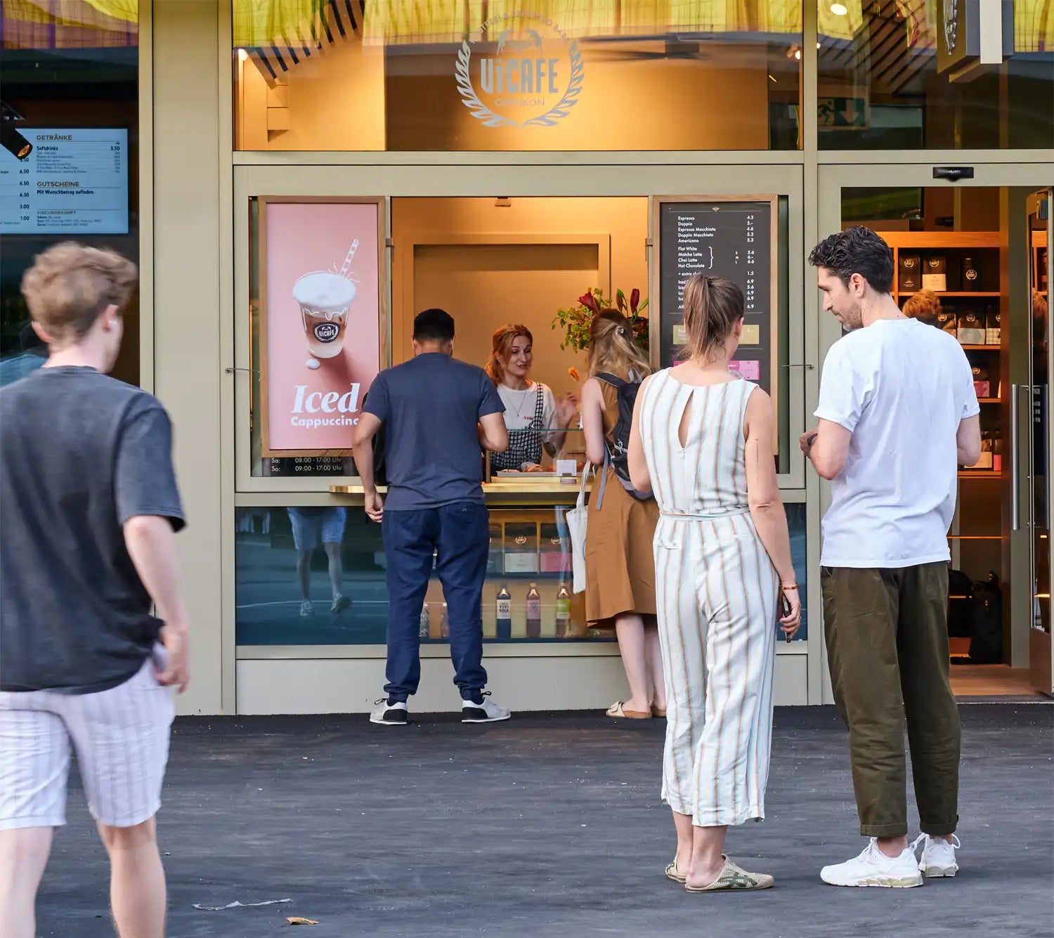 ViCAFE Oerlikon Espresso Bar in Zürich – Teil der ViCAFE Spezialitätenkaffee-Kultur und Community